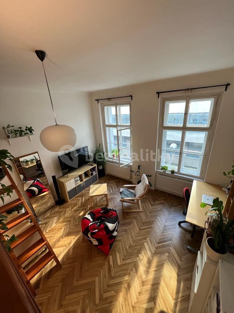 Pronájem bytu 1+1 45 m², Veverkova, Praha, Praha