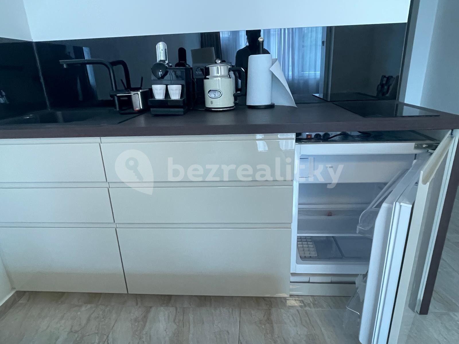 Prodej bytu 1+1 38 m², U divadla, Teplice, Ústecký kraj