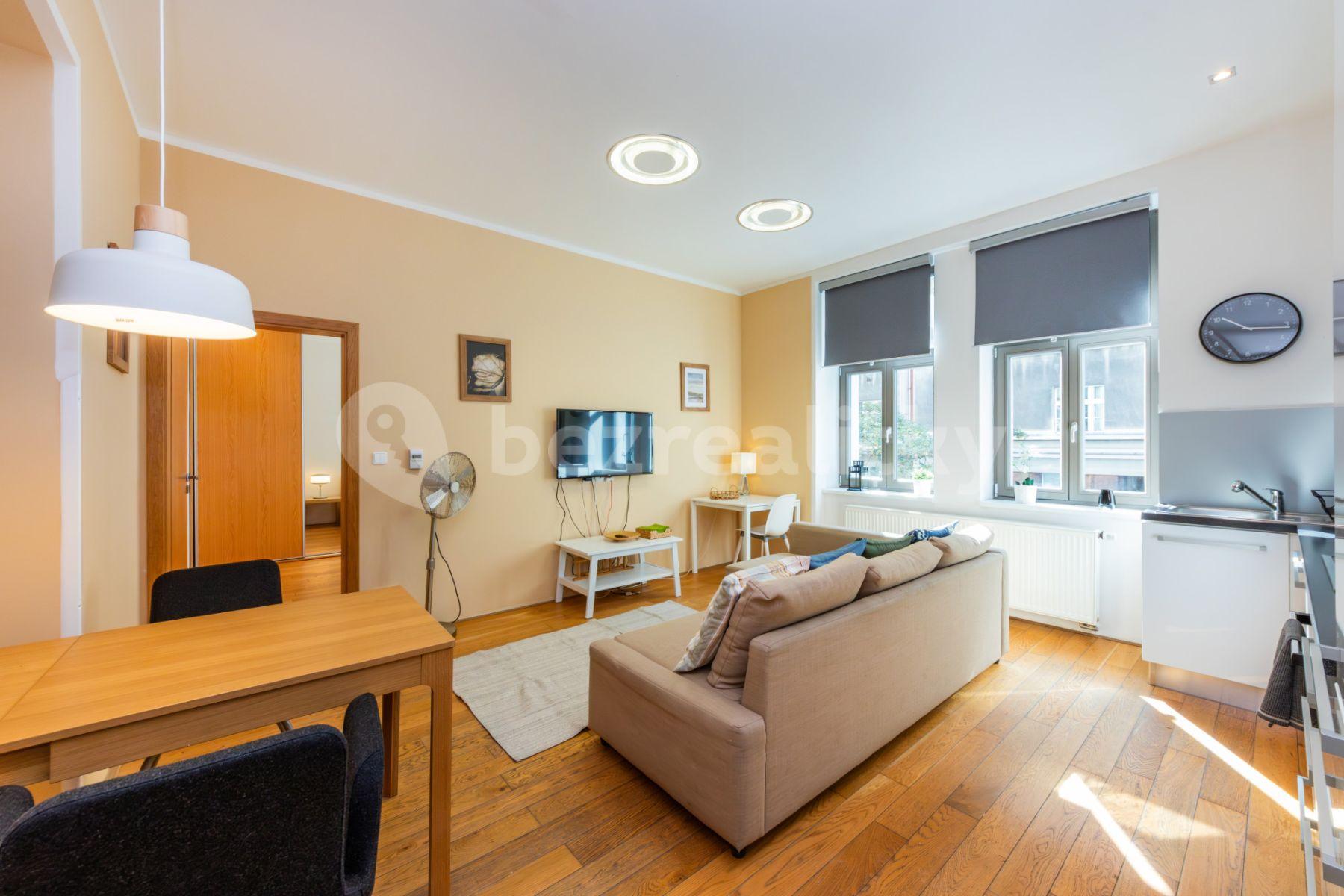 Pronájem bytu 2+kk 50 m², Kubelíkova, Praha, Praha