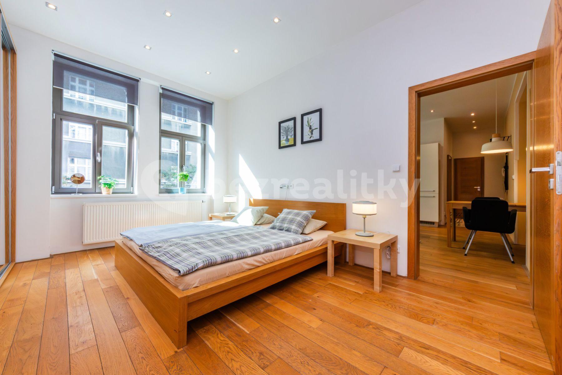 Pronájem bytu 2+kk 50 m², Kubelíkova, Praha, Praha