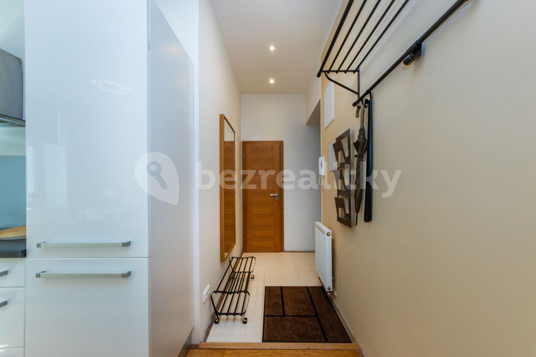 Pronájem bytu 2+kk 50 m², Kubelíkova, Praha, Praha