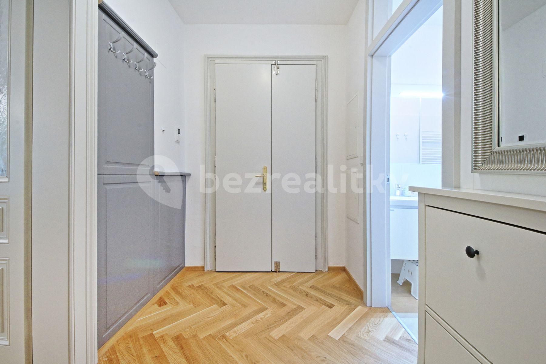 Pronájem bytu 2+kk 68 m², Balbínova, Praha, Praha