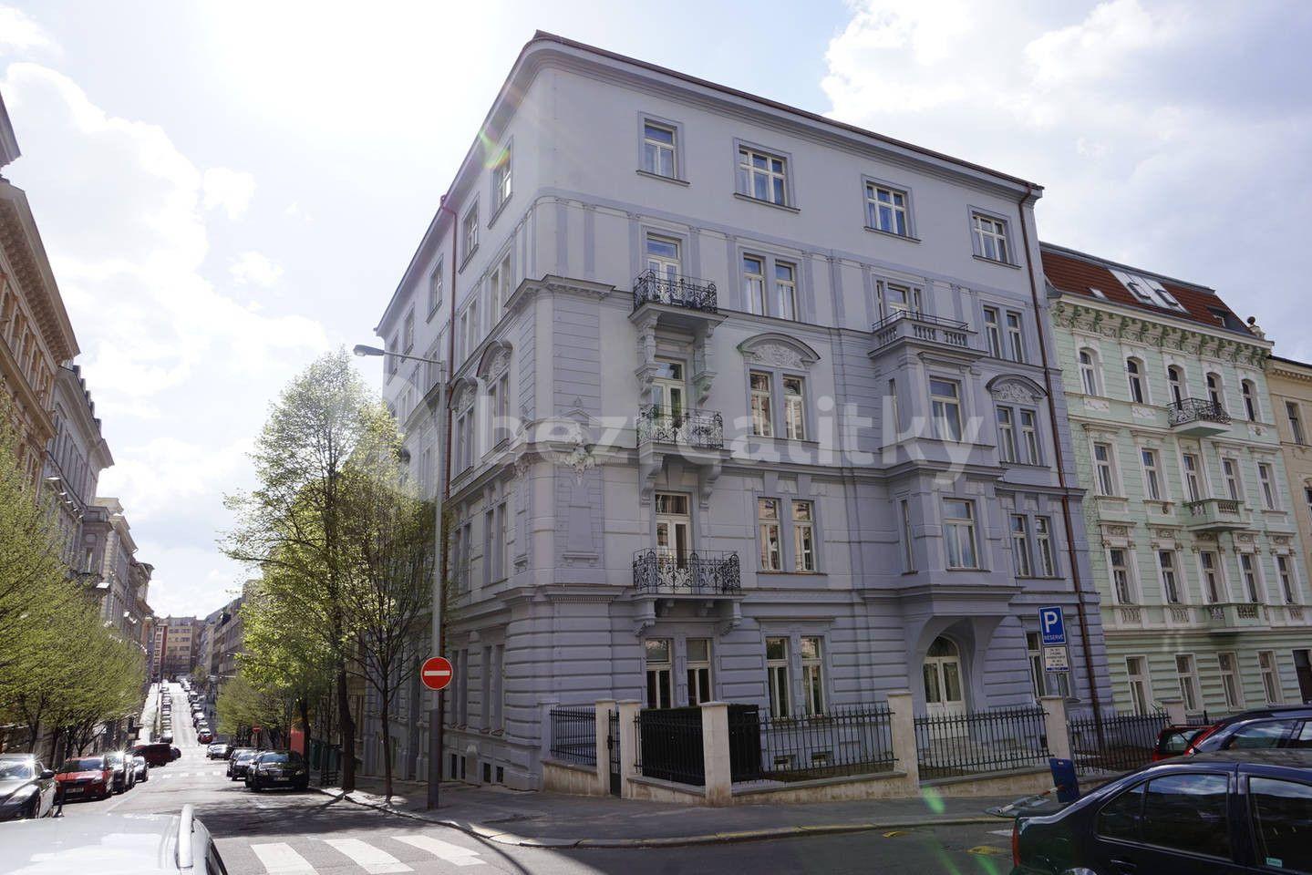 Pronájem bytu 2+kk 68 m², Balbínova, Praha, Praha