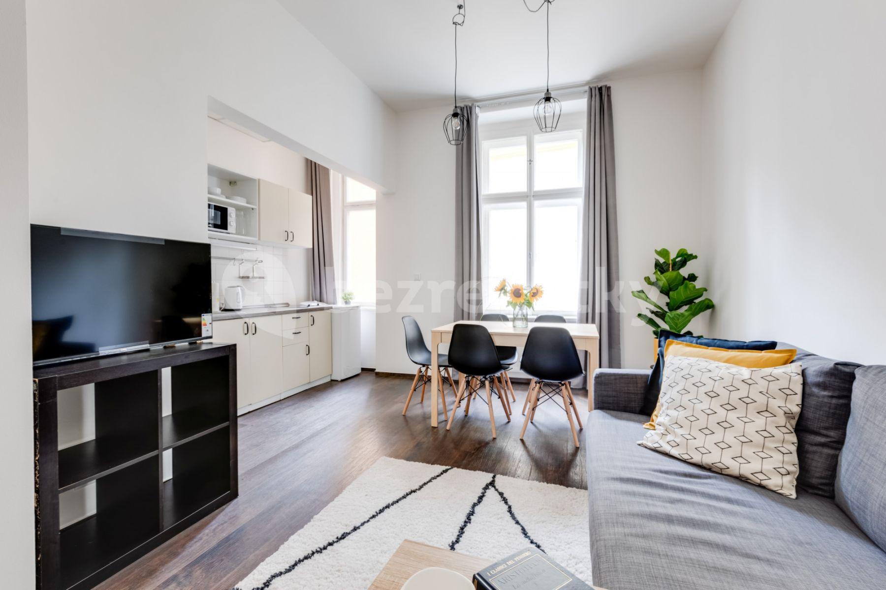 Pronájem bytu 1+kk 55 m², Lublaňská, Praha, Praha