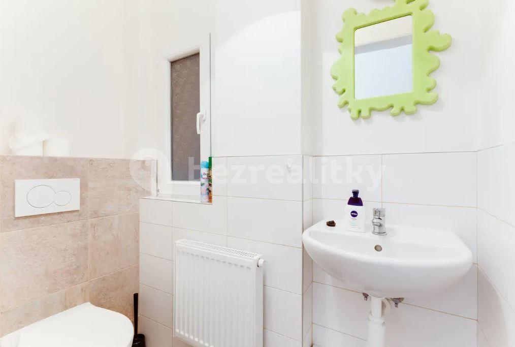 Pronájem bytu 2+kk 85 m², Štěpánská, Praha, Praha