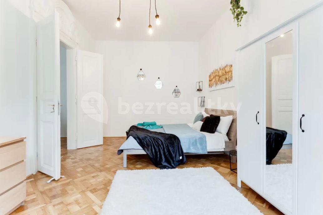 Pronájem bytu 2+kk 85 m², Štěpánská, Praha, Praha