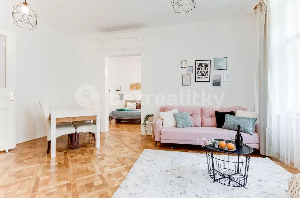 Pronájem bytu 2+kk 85 m², Štěpánská, Praha, Praha