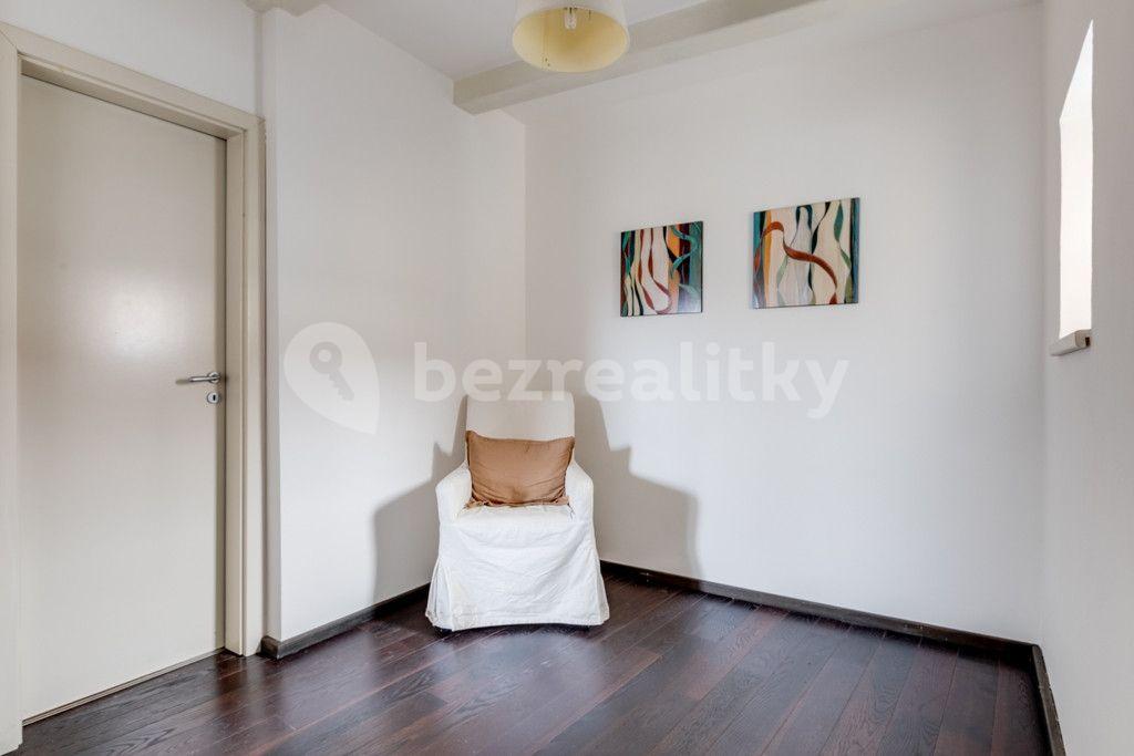 Pronájem bytu 3+1 103 m², Karlovo náměstí, Praha, Praha