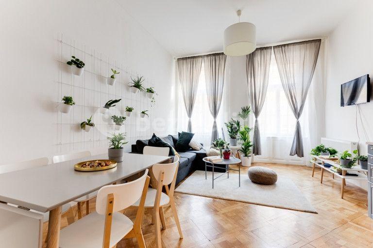 Pronájem bytu 2+1 85 m², Štěpánská, Praha, Praha