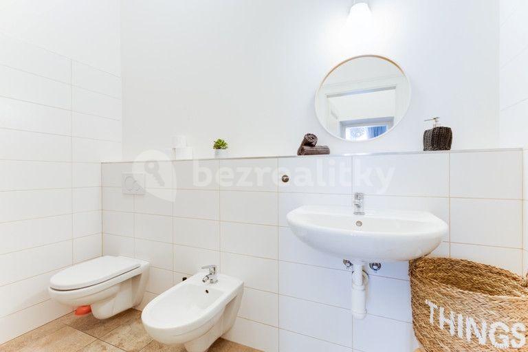 Pronájem bytu 2+1 85 m², Štěpánská, Praha, Praha