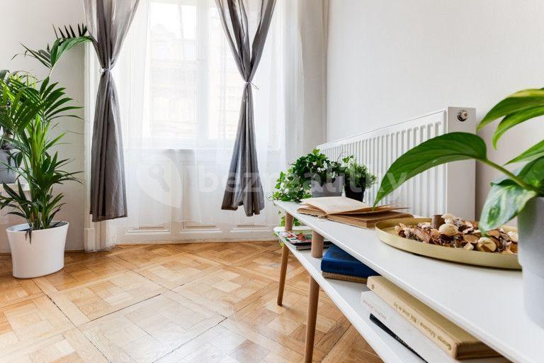 Pronájem bytu 2+1 85 m², Štěpánská, Praha, Praha