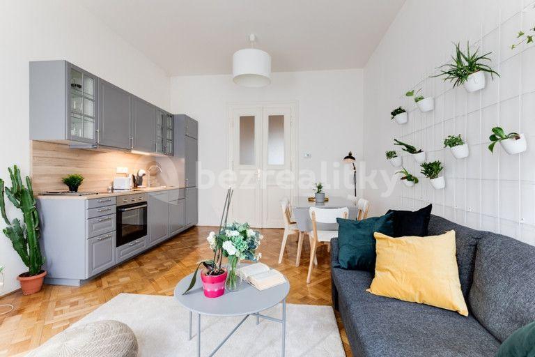 Pronájem bytu 2+1 85 m², Štěpánská, Praha, Praha