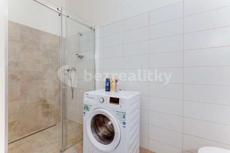 Pronájem bytu 2+1 85 m², Štěpánská, Praha, Praha