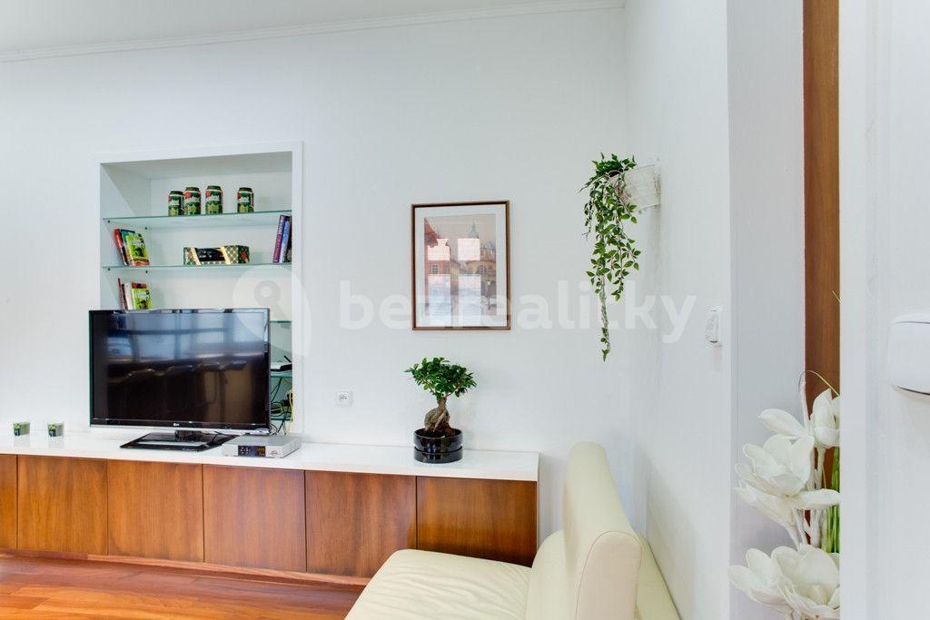 Pronájem bytu 2+1 70 m², Neklanova, Praha, Praha