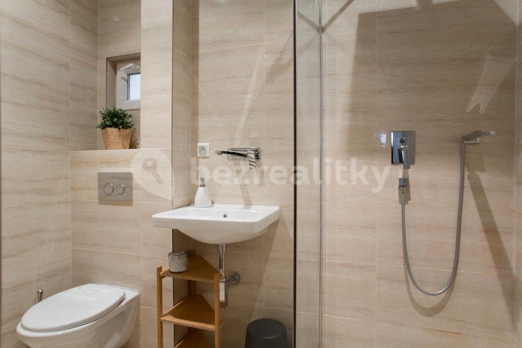 Pronájem bytu 3+1 85 m², Ve Smečkách, Praha, Praha