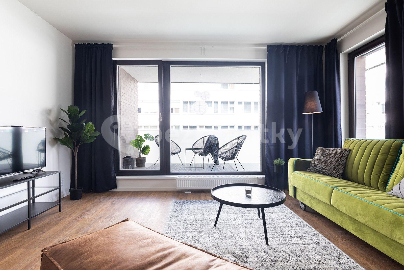 Pronájem bytu 3+1 82 m², Nekvasilova, Praha, Praha