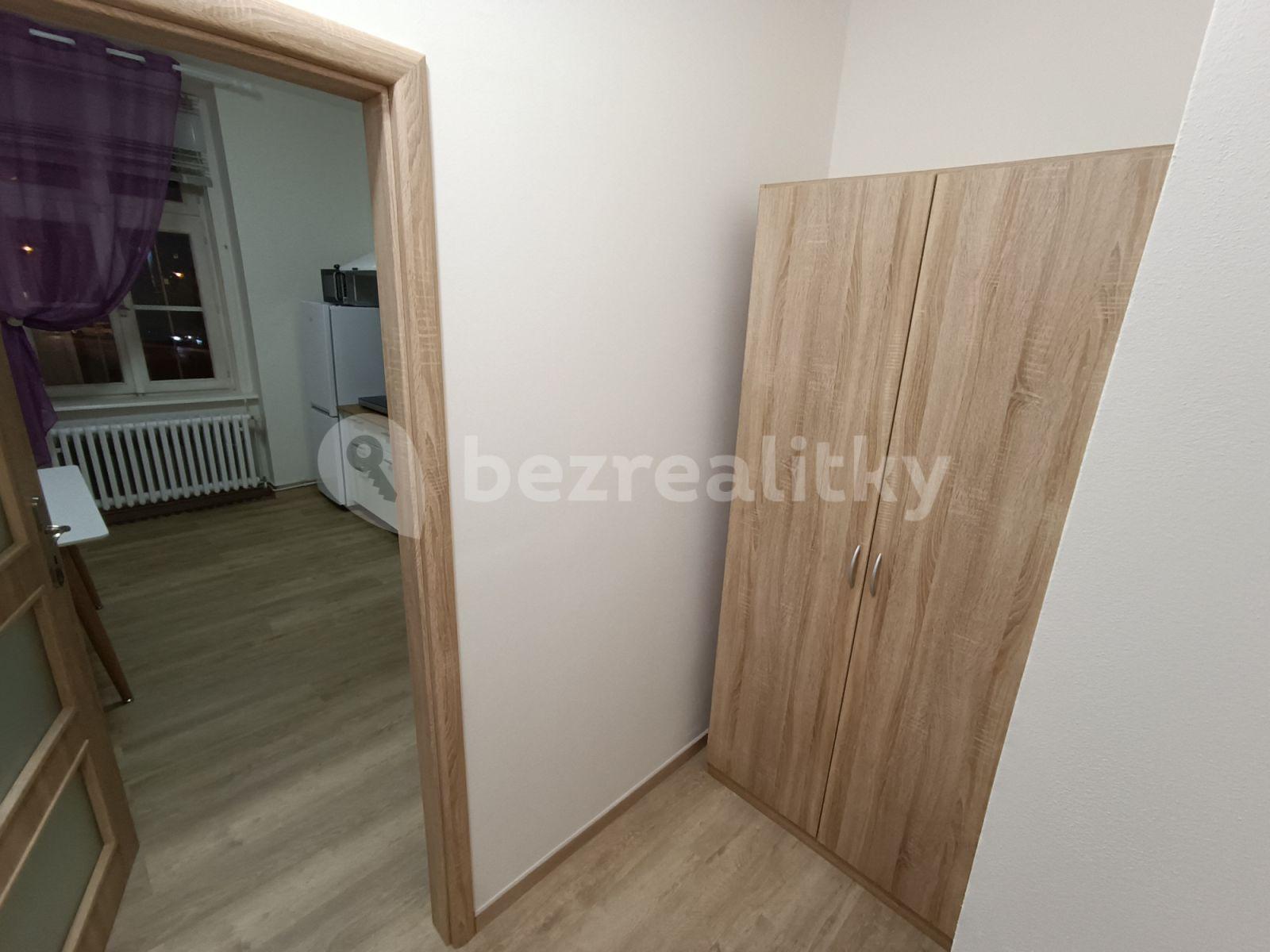 Pronájem bytu 1+1 41 m², Sokolovská, Praha, Praha