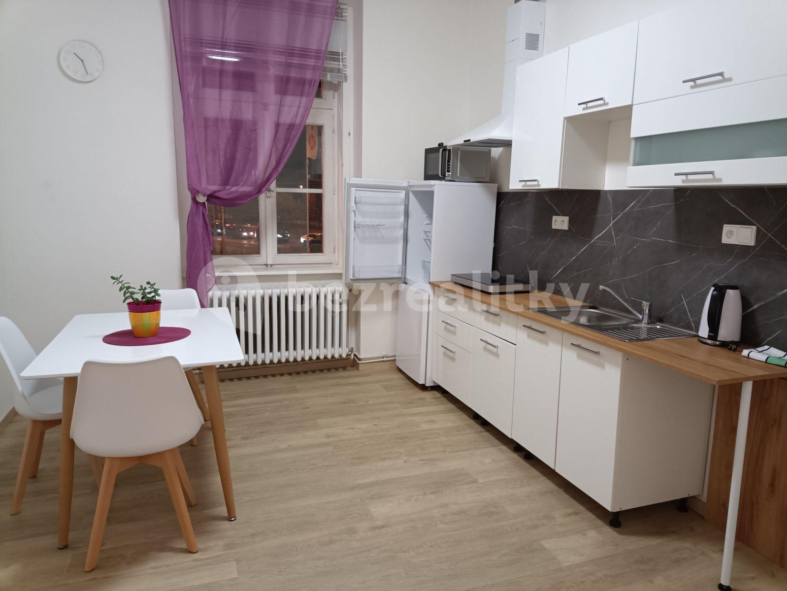 Pronájem bytu 1+1 41 m², Sokolovská, Praha, Praha