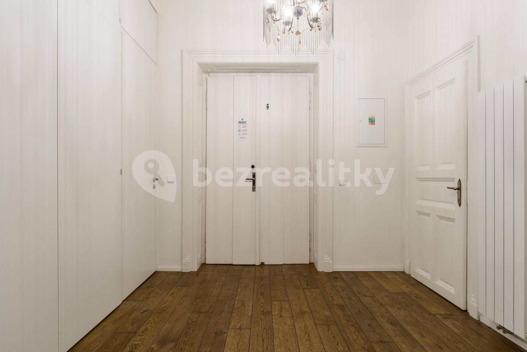 Pronájem bytu 4+1 77 m², Palackého, Praha, Praha