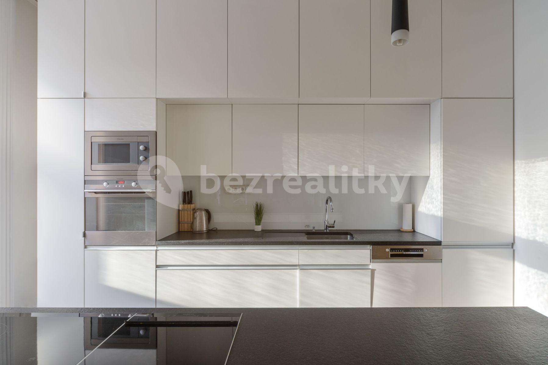 Pronájem bytu 4+1 77 m², Palackého, Praha, Praha