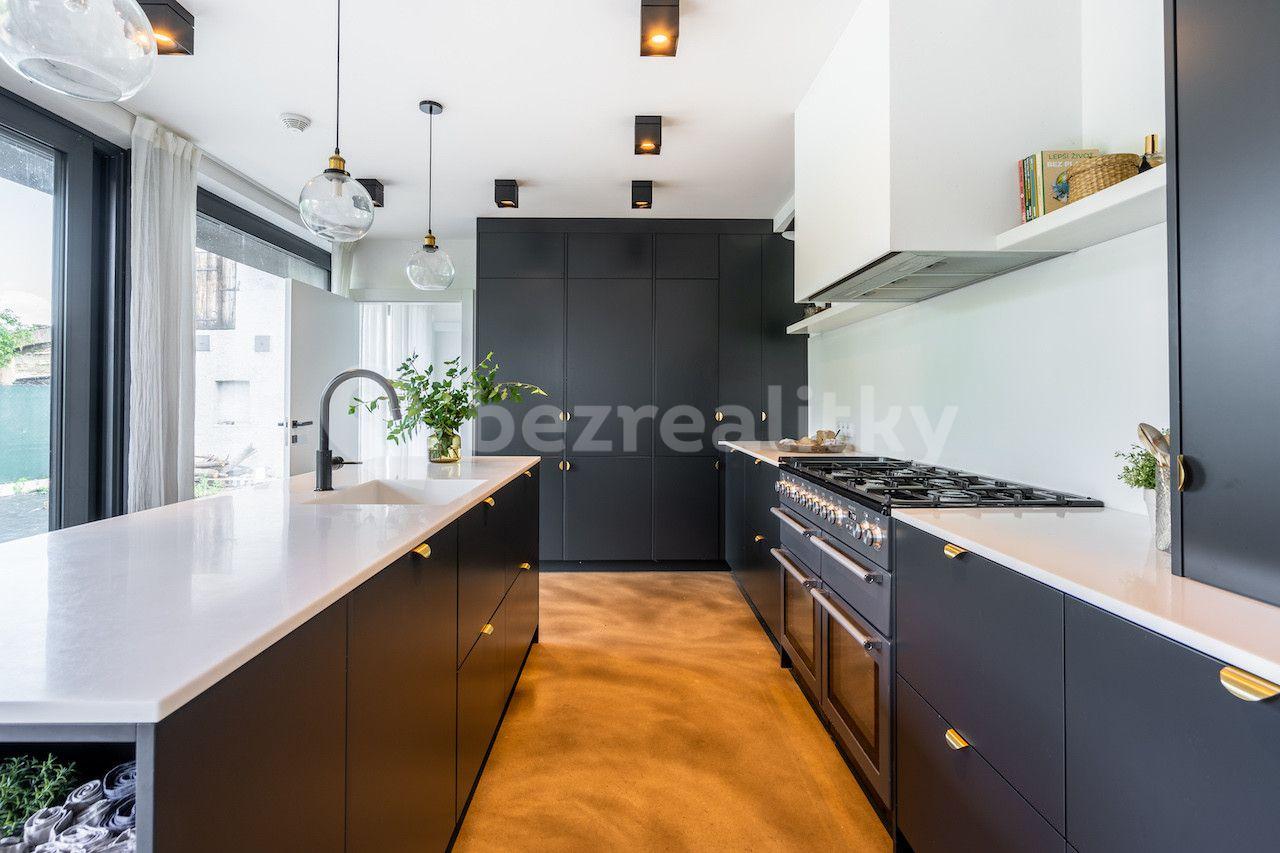 Pronájem bytu 6+kk 240 m², Černěves, Černěves, Ústecký kraj