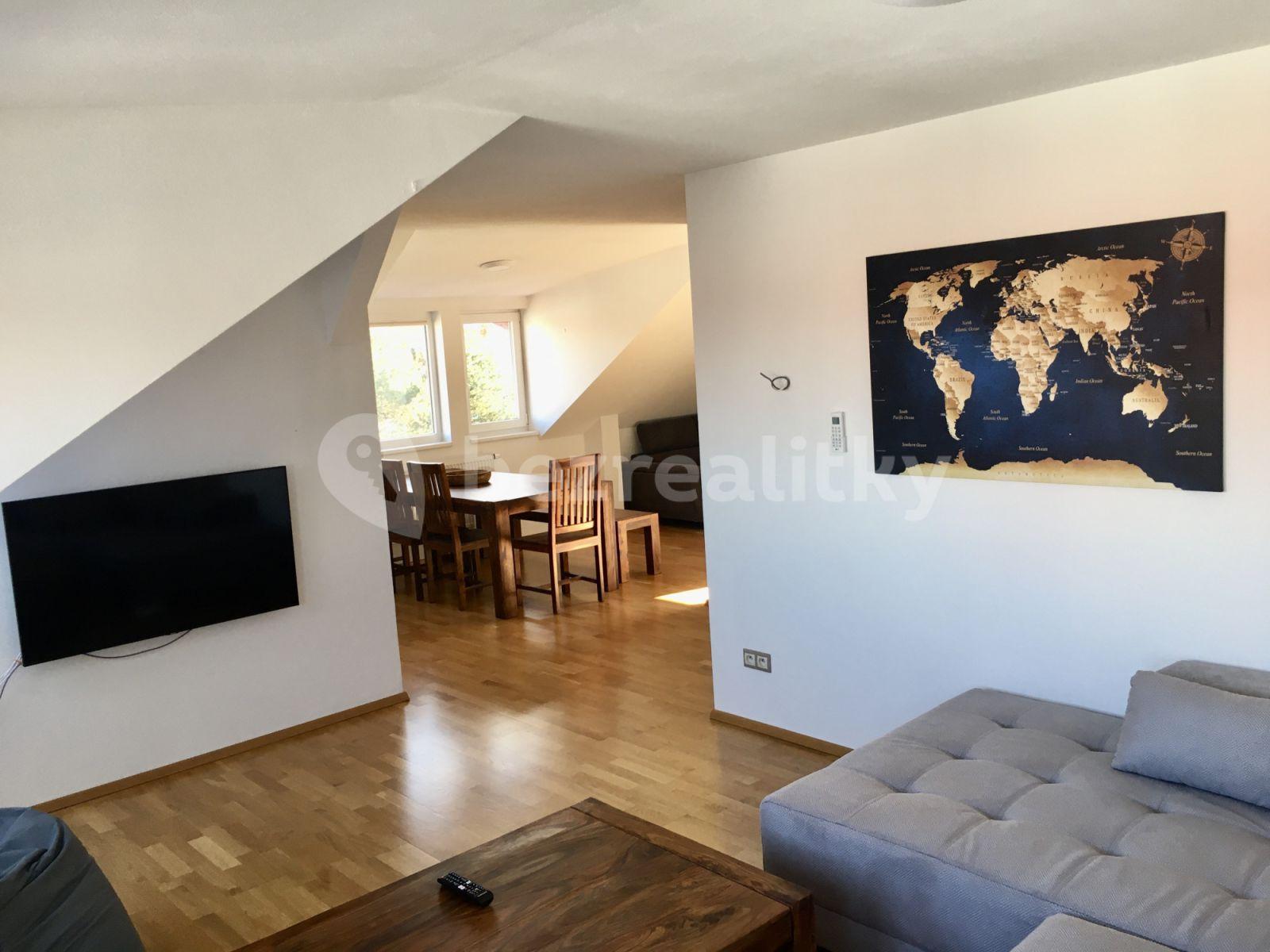 Pronájem bytu 4+1 105 m², Palackého náměstí, Třeboň, Jihočeský kraj