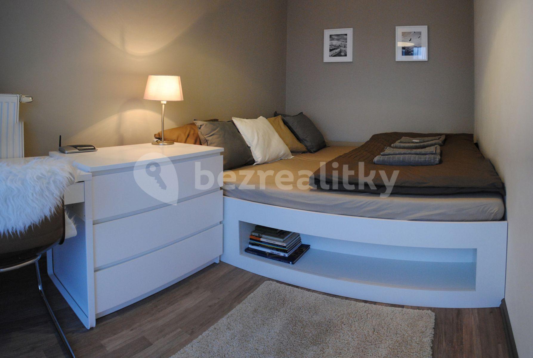 Pronájem bytu 1+kk 34 m², U Reálky, Olomouc, Olomoucký kraj