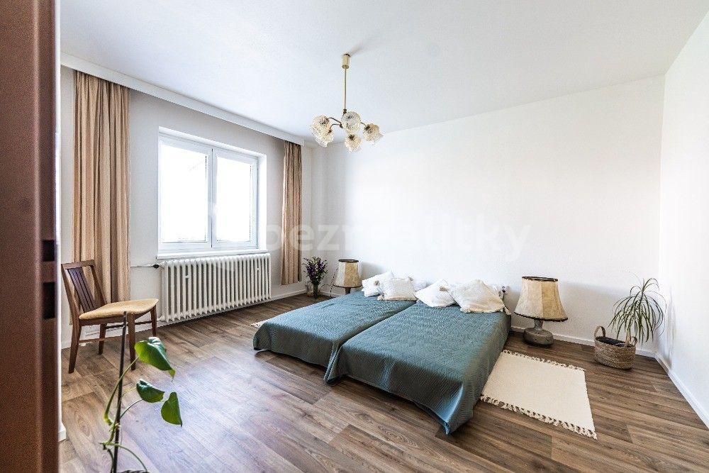 Prodej domu 173 m², pozemek 1.023 m², Hluboké Mašůvky, Jihomoravský kraj