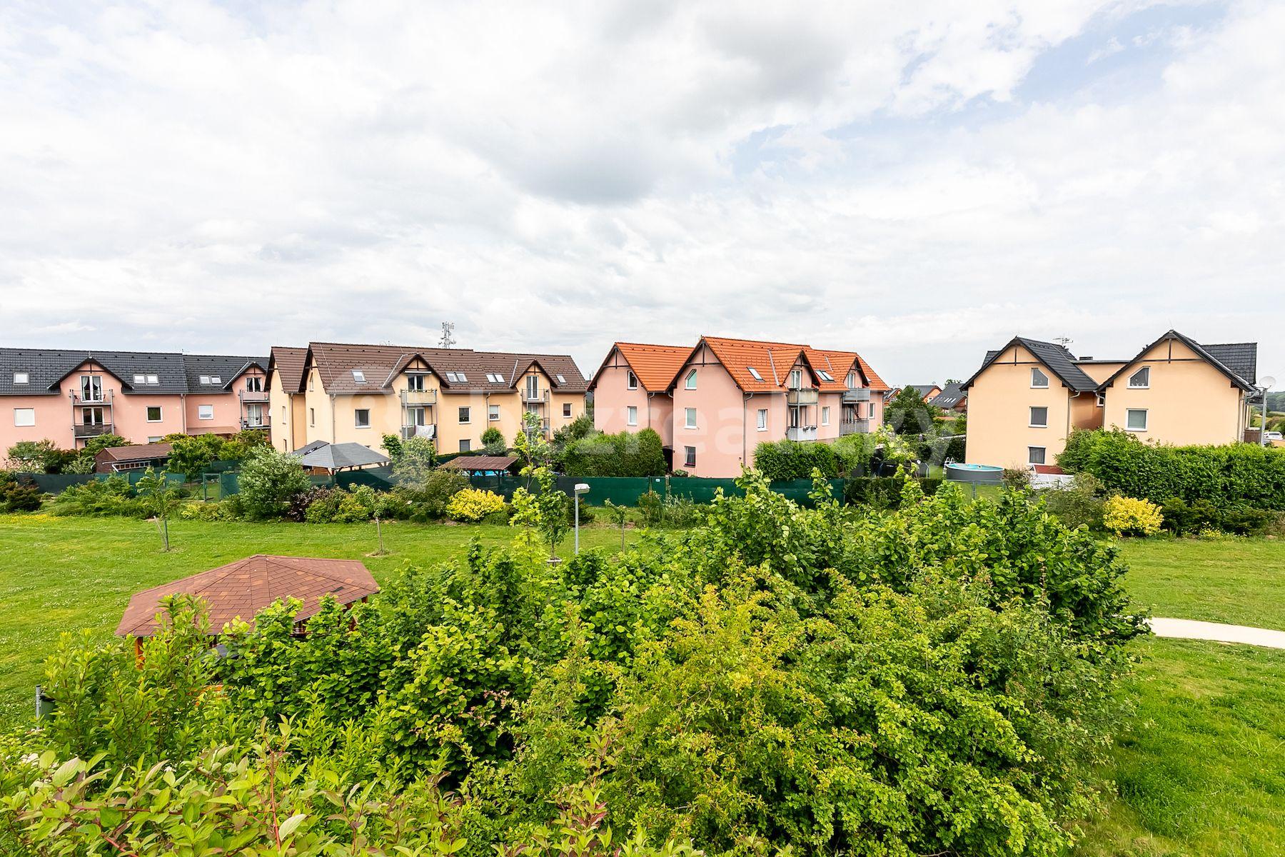 Prodej bytu 1+1 50 m², U Školky, Nupaky, Středočeský kraj