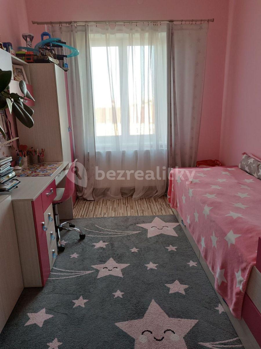 Prodej bytu 3+kk 86 m², Stehlíkova, Slaný, Středočeský kraj