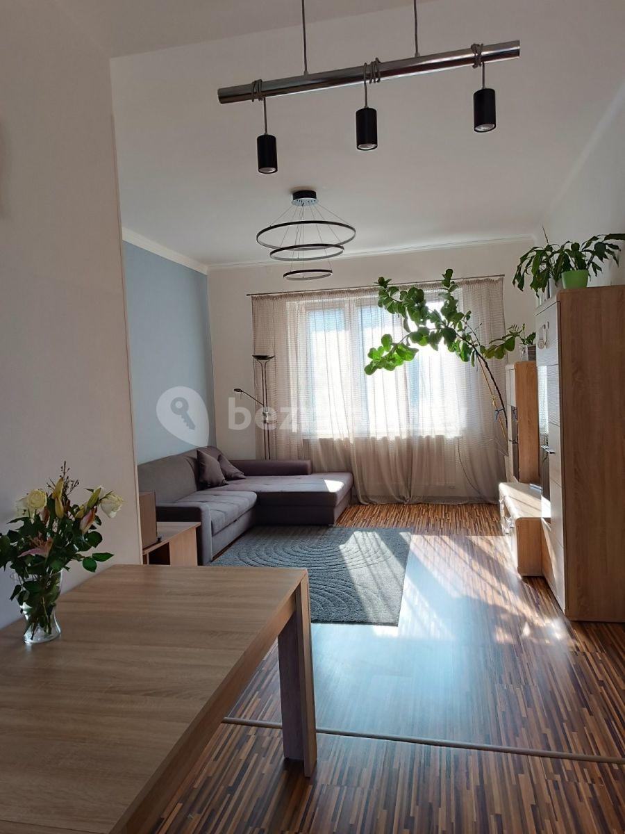 Prodej bytu 3+kk 86 m², Stehlíkova, Slaný, Středočeský kraj