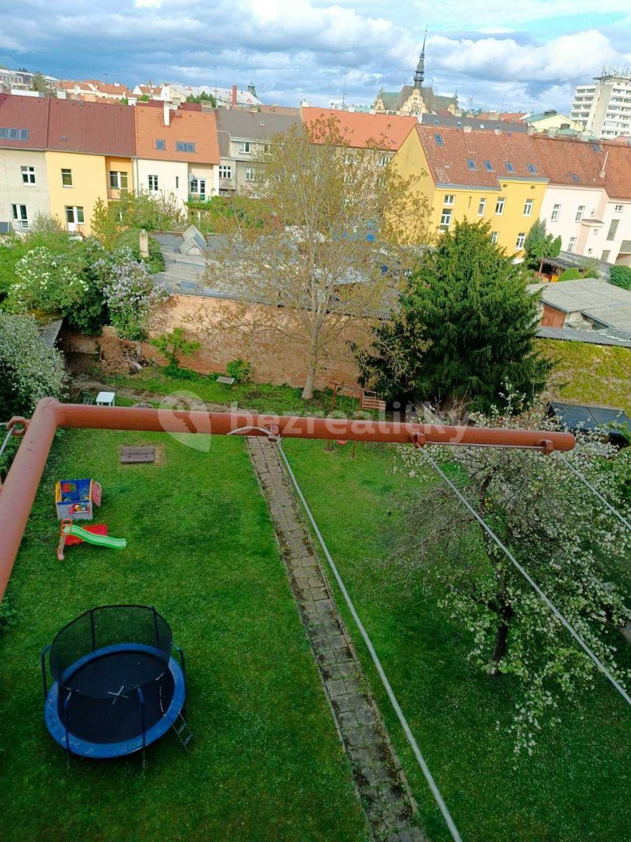 Prodej bytu 3+kk 86 m², Stehlíkova, Slaný, Středočeský kraj