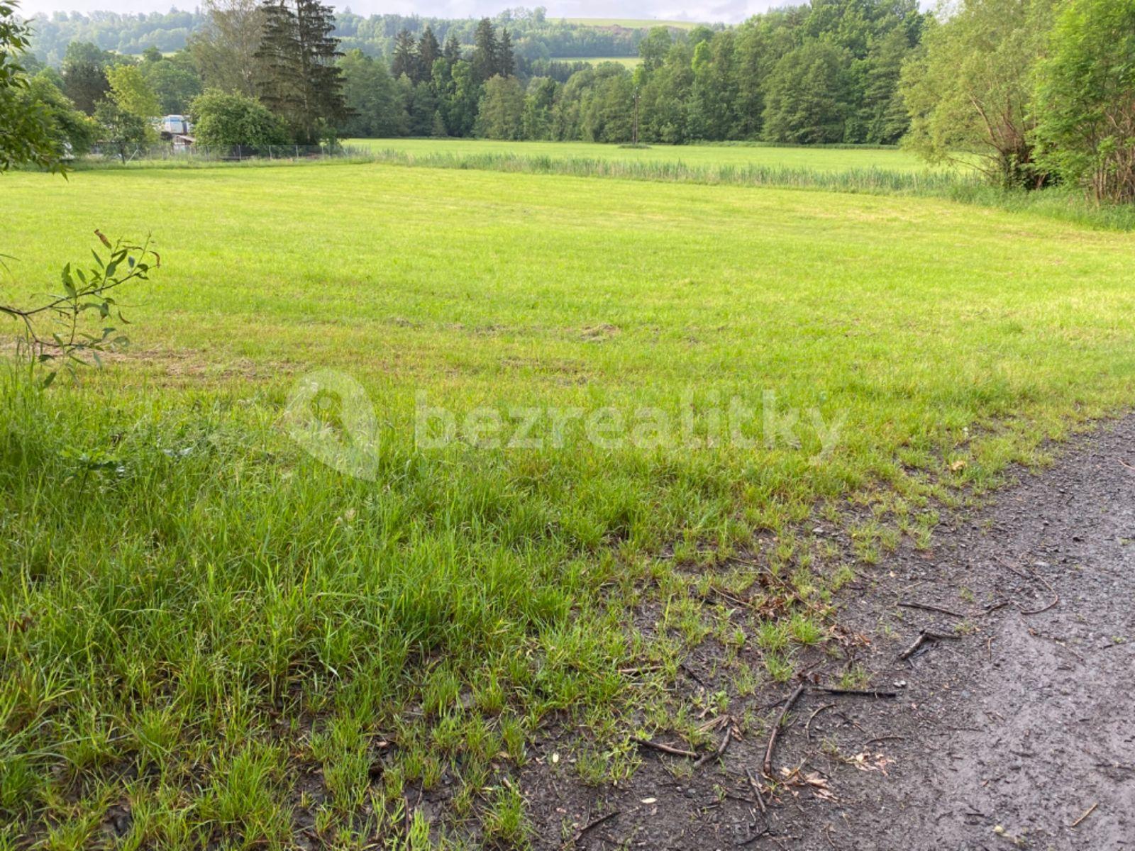 Prodej pozemku 4.245 m², Slaná, Liberecký kraj