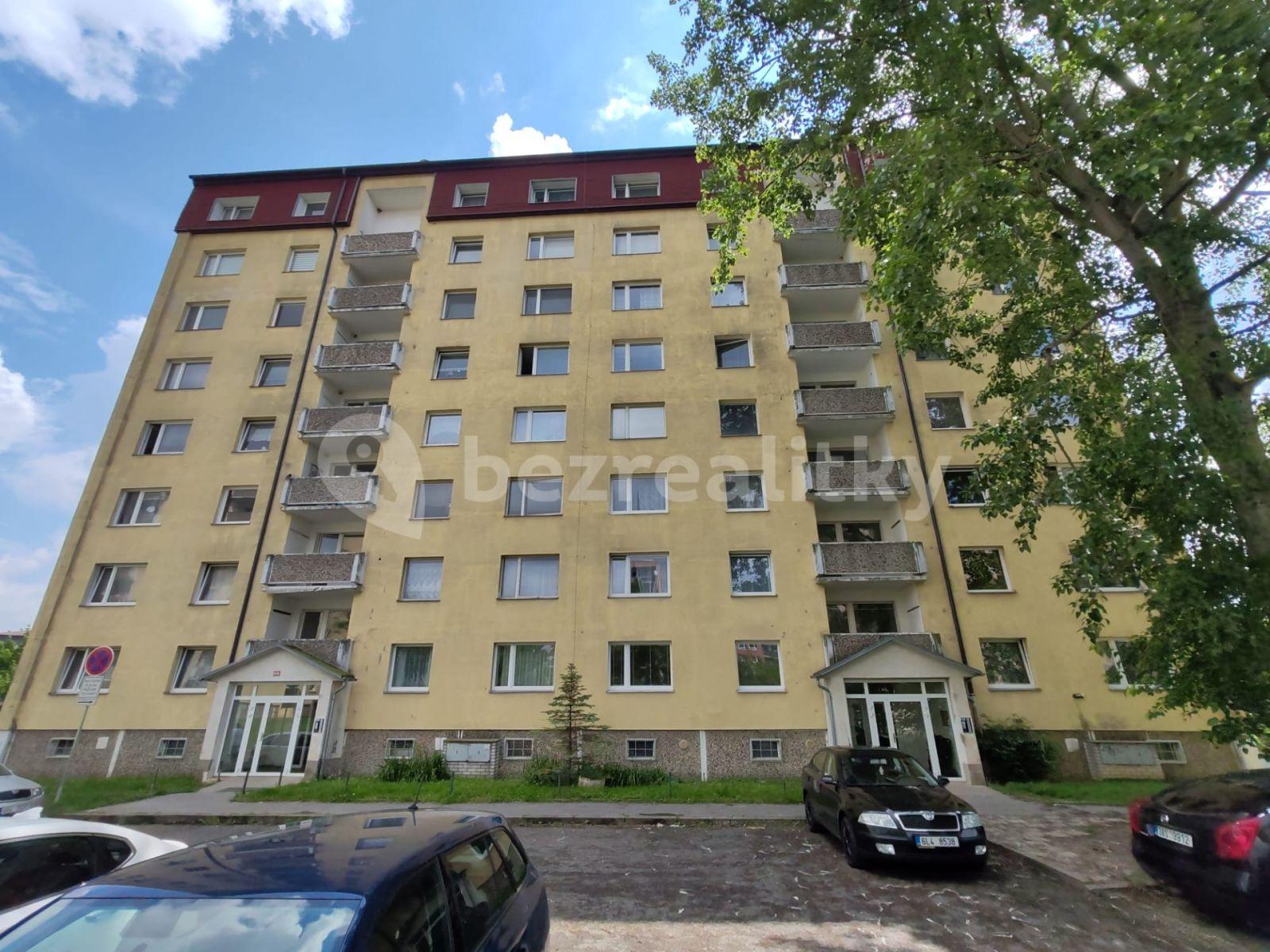 Prodej bytu 2+1 59 m², Průběžná, Milovice, Středočeský kraj