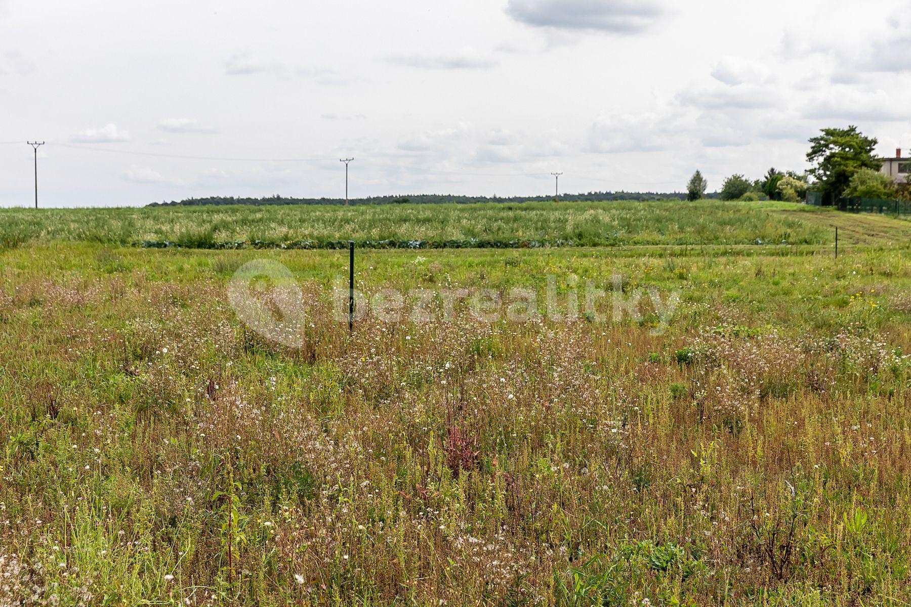 Prodej pozemku 1.034 m², Starý Vestec, Starý Vestec, Středočeský kraj