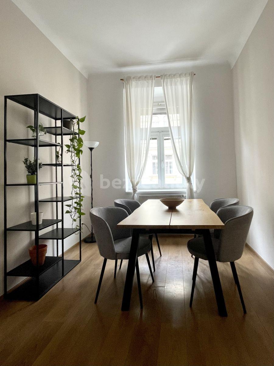 Pronájem bytu 3+1 99 m², Tomáškova, Praha, Praha