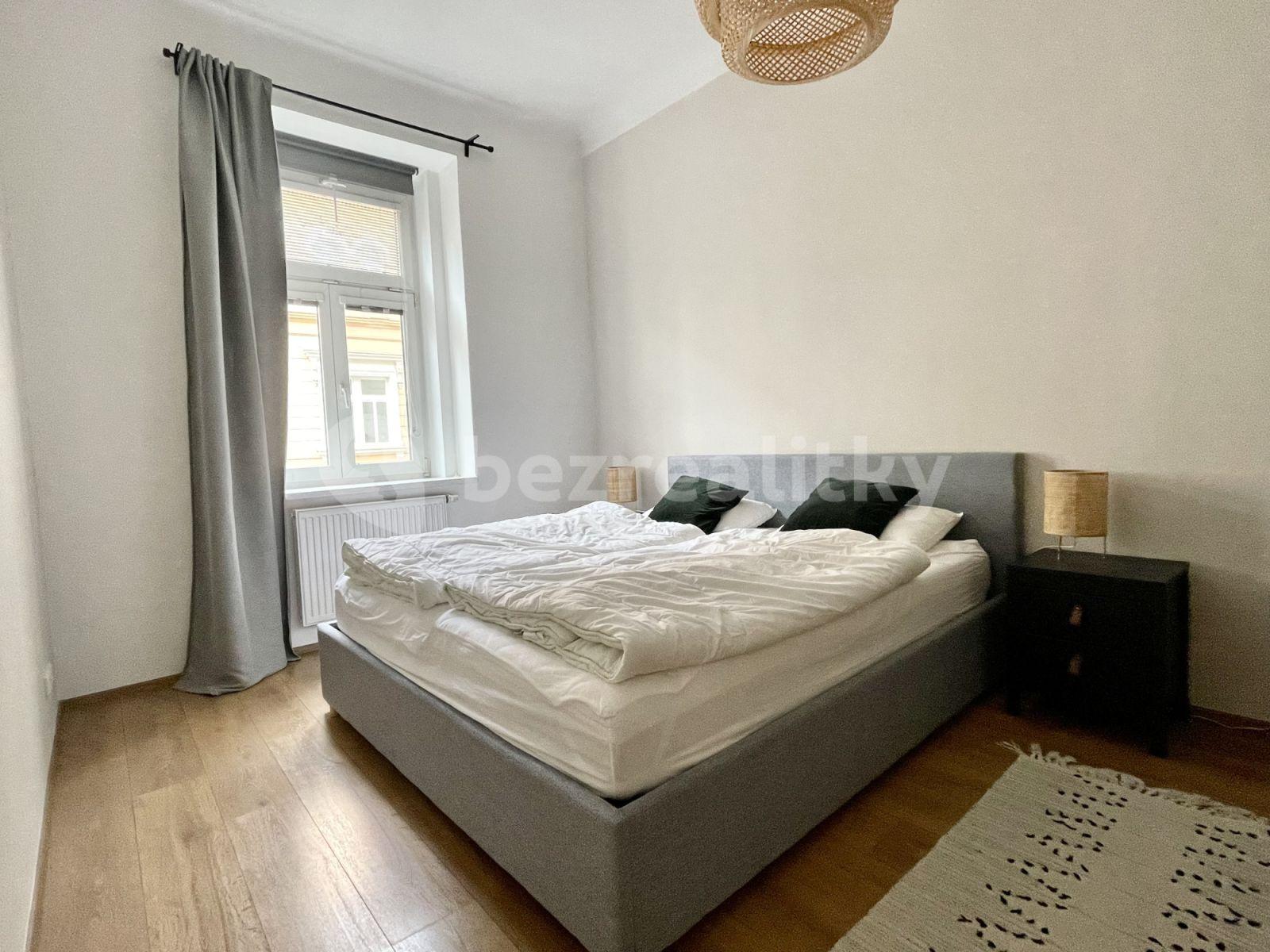 Pronájem bytu 3+1 99 m², Tomáškova, Praha, Praha