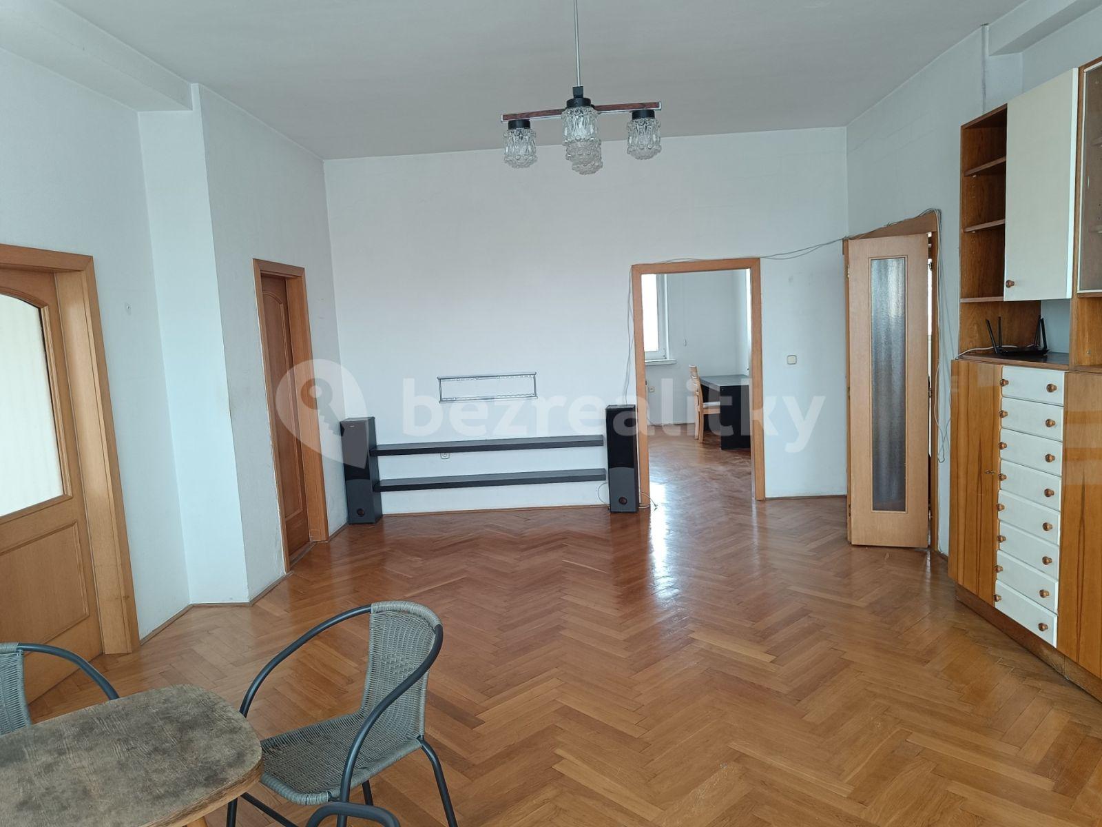 Prodej bytu 5+1 142 m², Poděbradovo nám., Prostějov, Olomoucký kraj