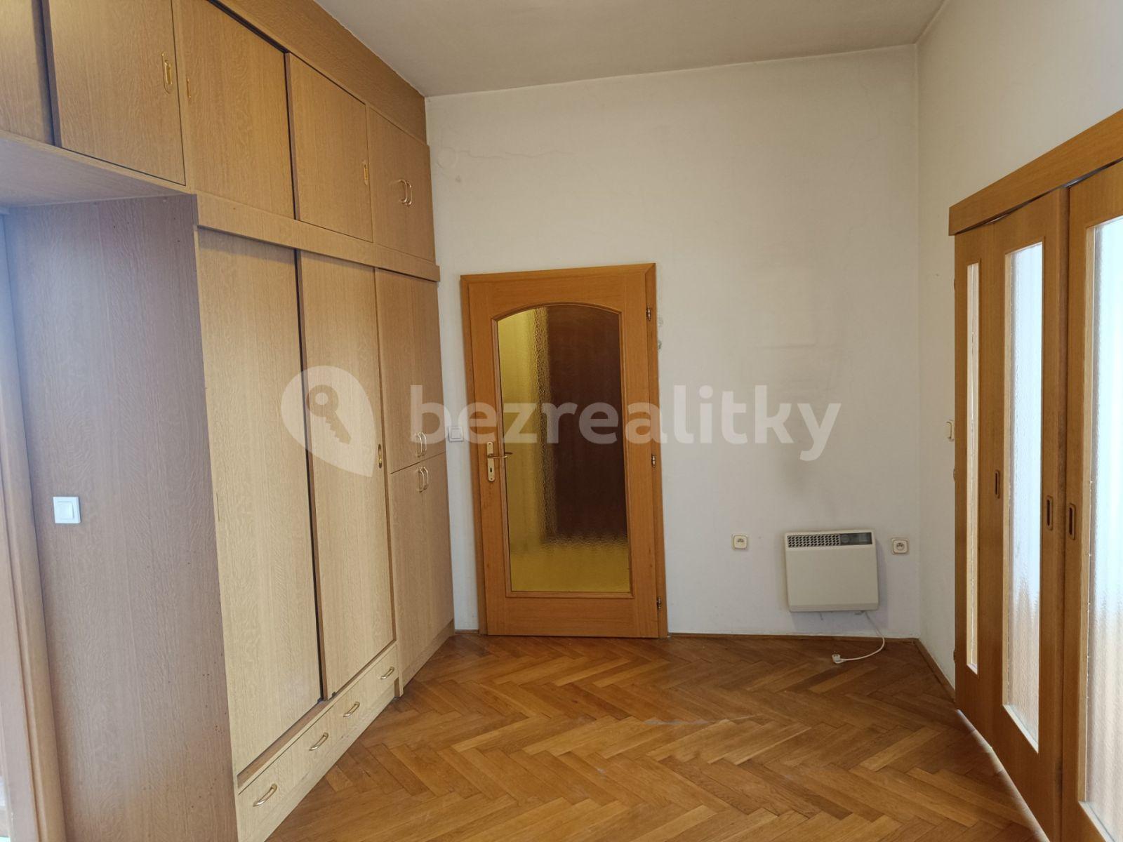 Prodej bytu 5+1 142 m², Poděbradovo nám., Prostějov, Olomoucký kraj