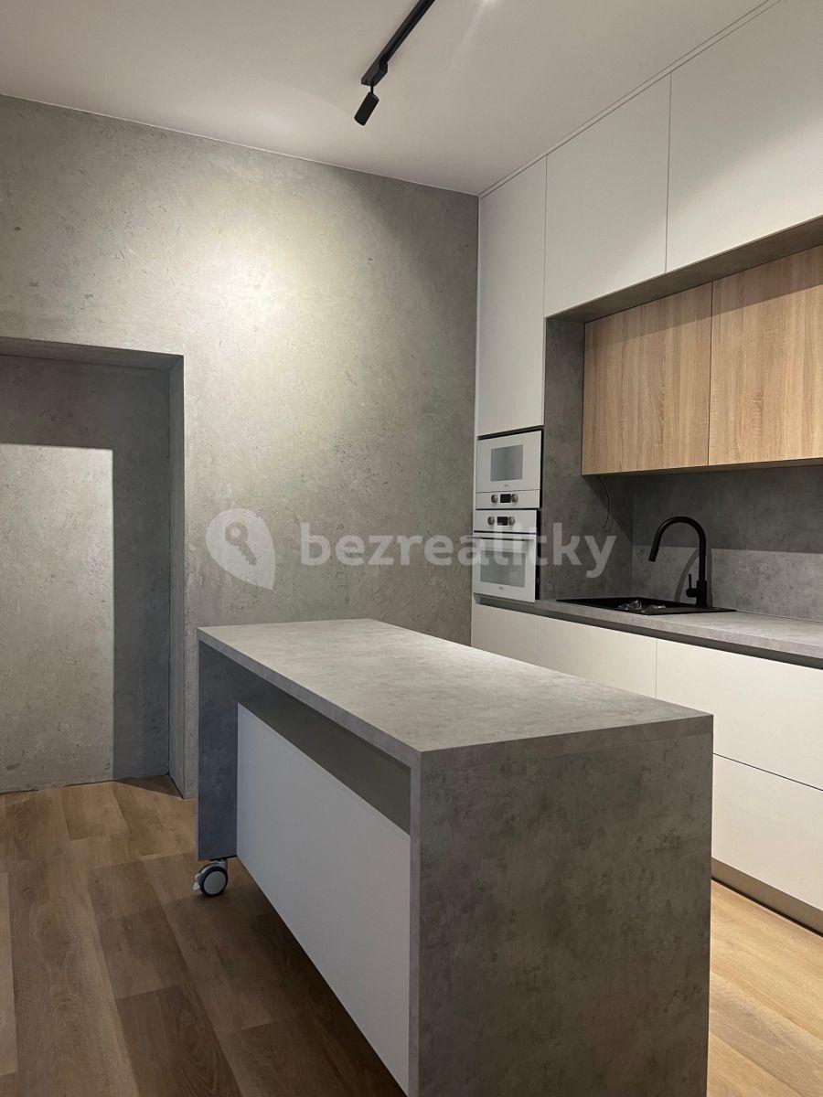 Pronájem bytu 2+kk 63 m², Rašínova, Zlín, Zlínský kraj