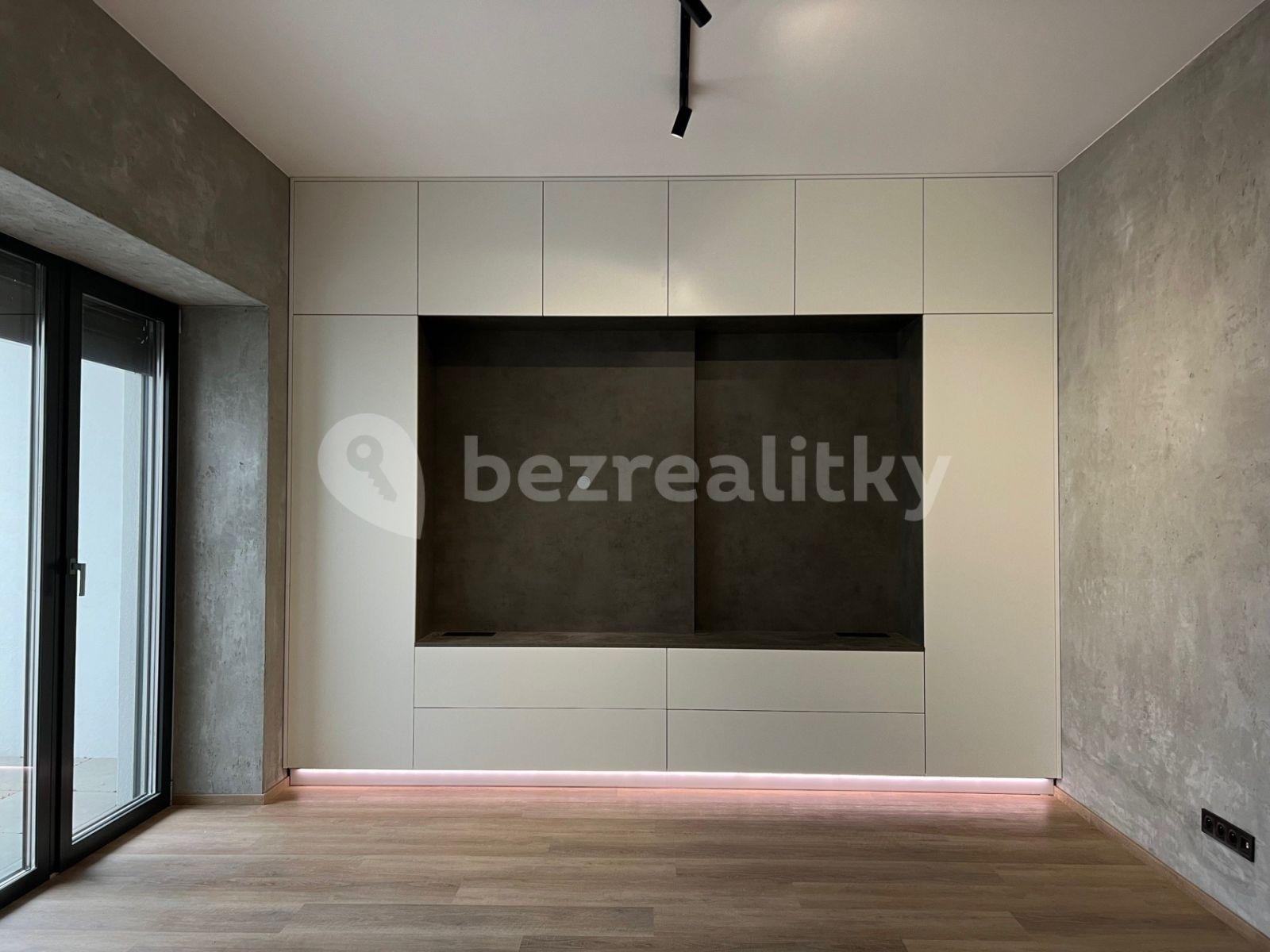 Pronájem bytu 2+kk 63 m², Rašínova, Zlín, Zlínský kraj