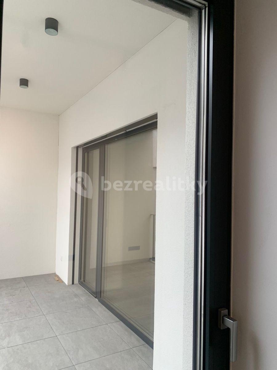 Pronájem bytu 2+kk 63 m², Rašínova, Zlín, Zlínský kraj