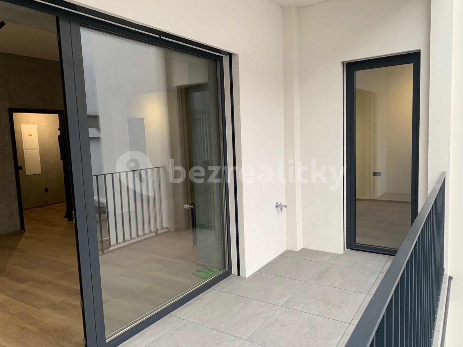 Pronájem bytu 2+kk 63 m², Rašínova, Zlín, Zlínský kraj