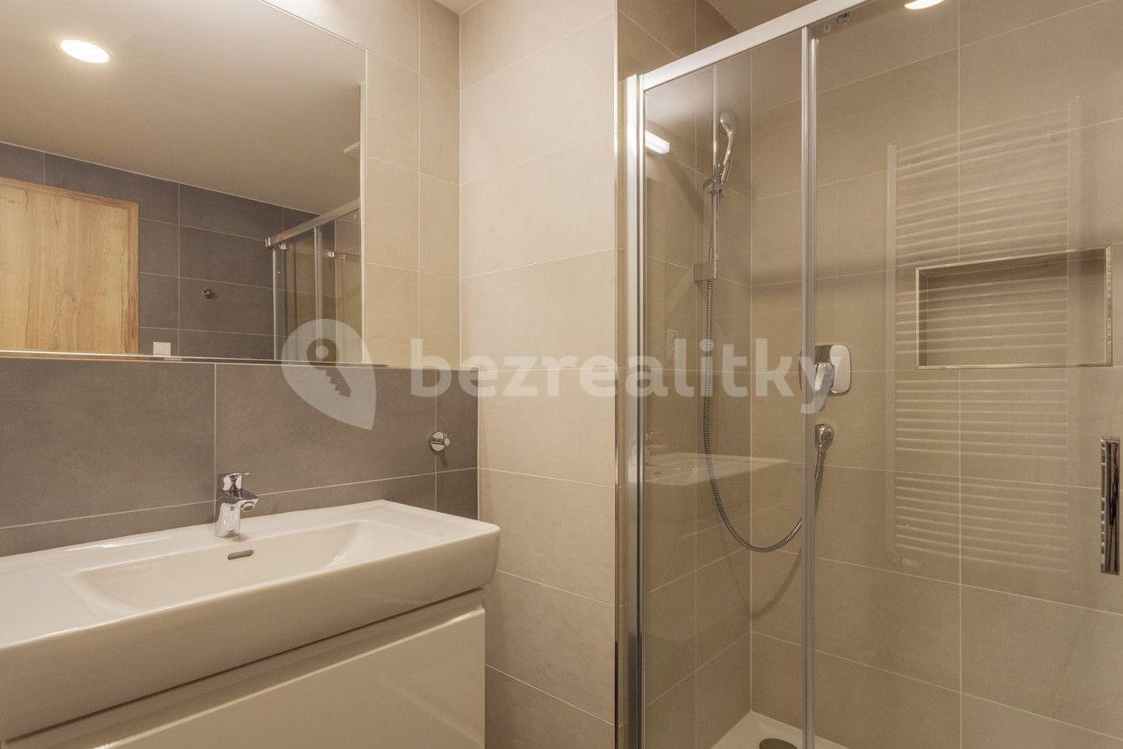 Pronájem bytu 3+1 64 m², Vrbenského, Praha, Praha