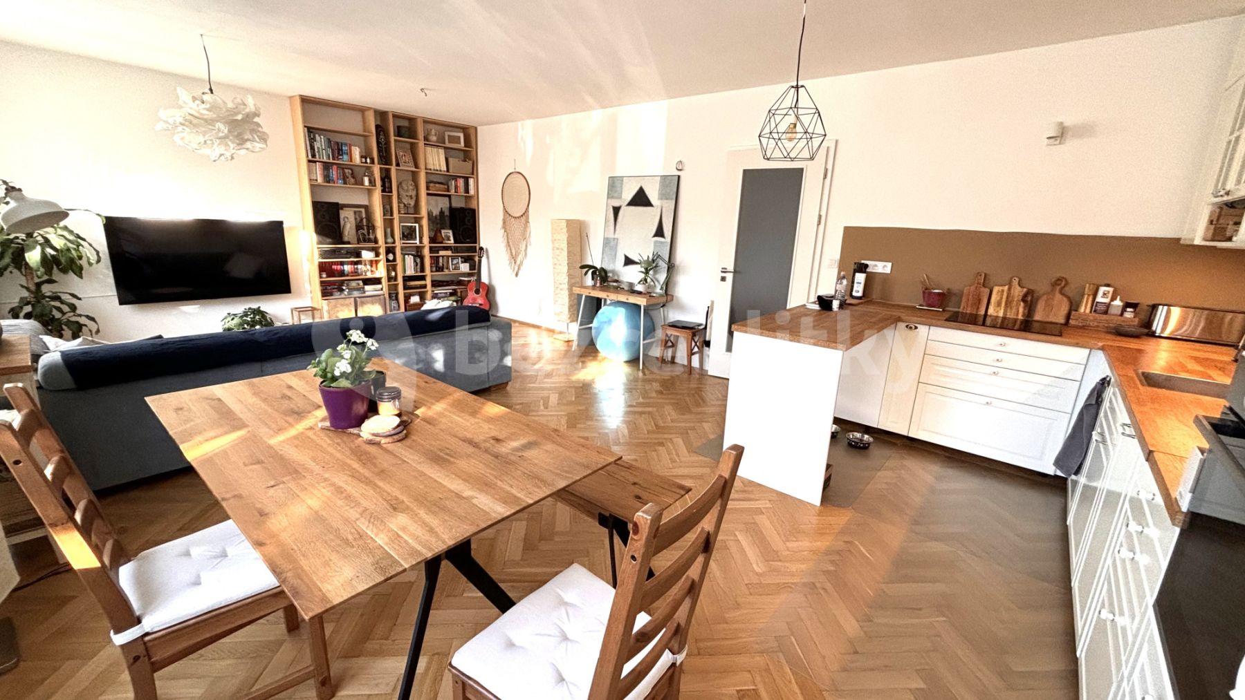 Pronájem bytu 2+1 76 m², Kafkova, Praha, Praha