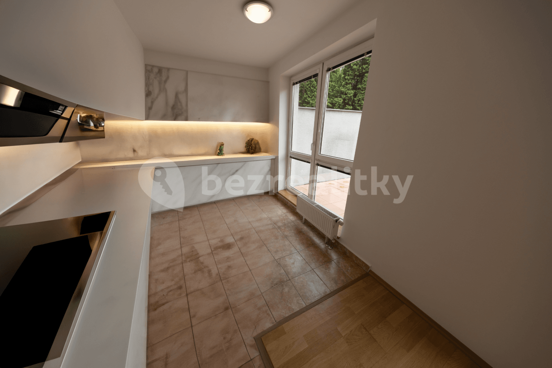 Prodej bytu 1+kk 61 m², Vřesová, Praha, Praha