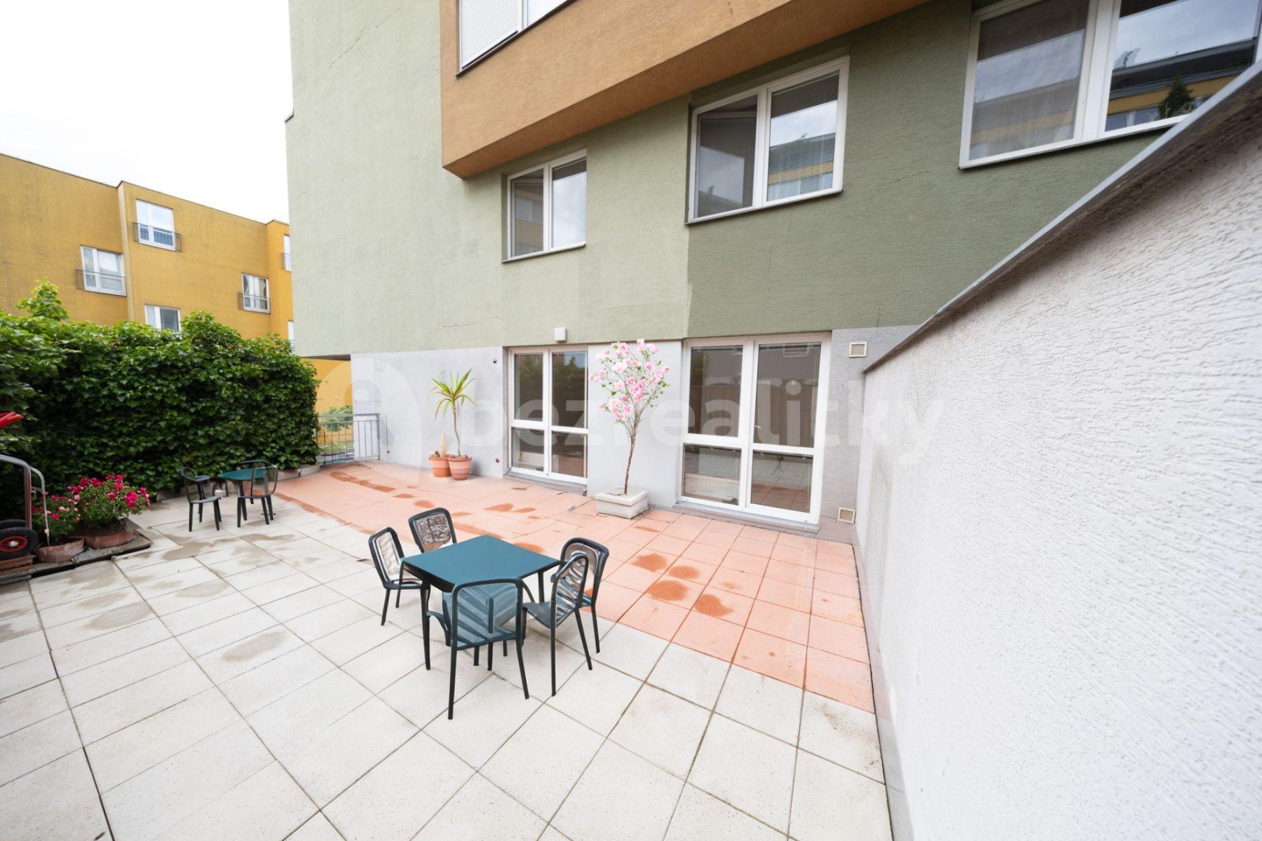 Prodej bytu 1+kk 61 m², Vřesová, Praha, Praha