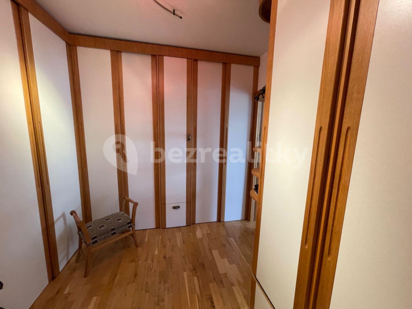 Prodej bytu 3+kk 105 m², Semilská, Praha, Praha