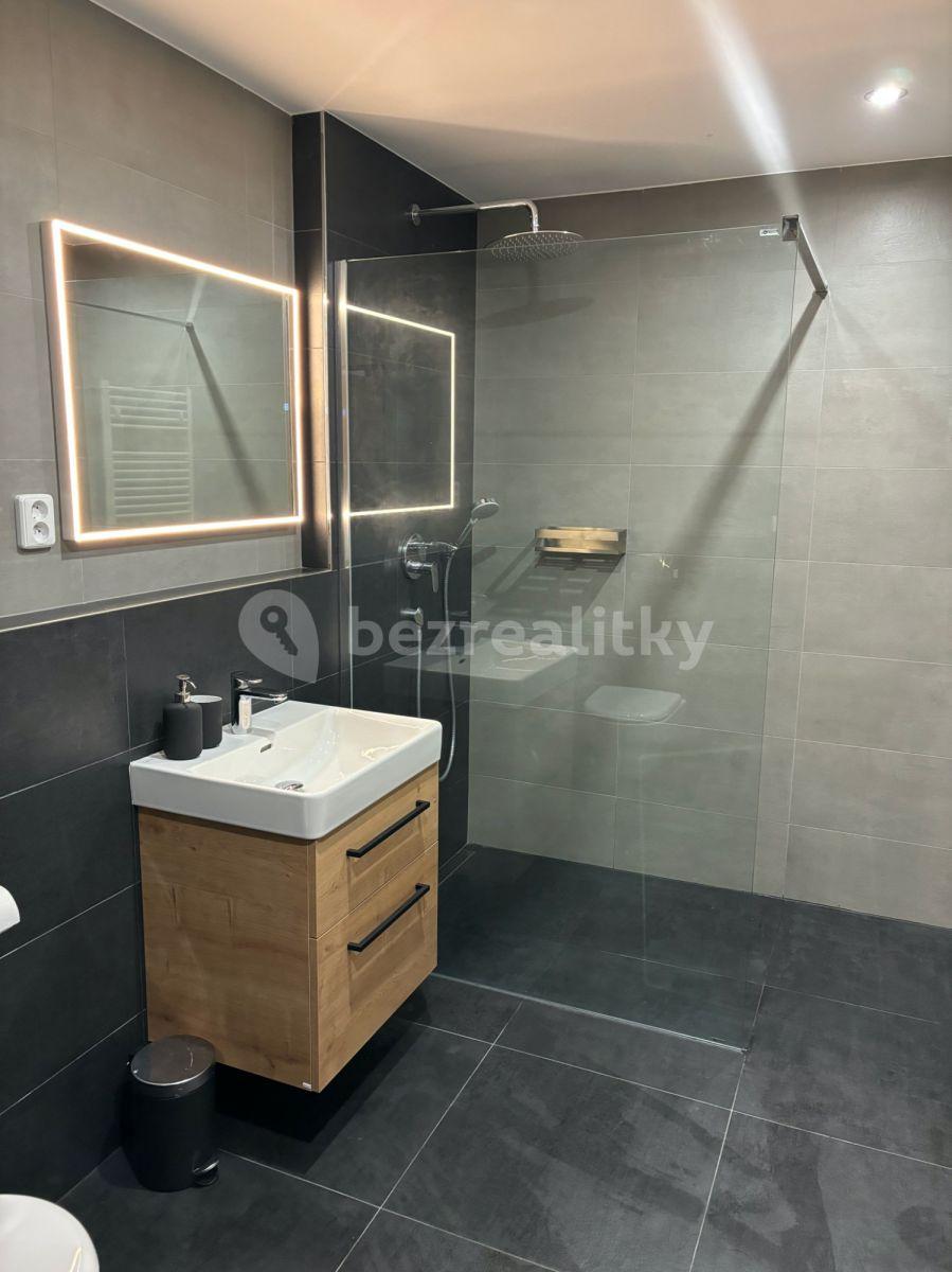 Pronájem bytu 2+1 54 m², Benecko, Benecko, Liberecký kraj