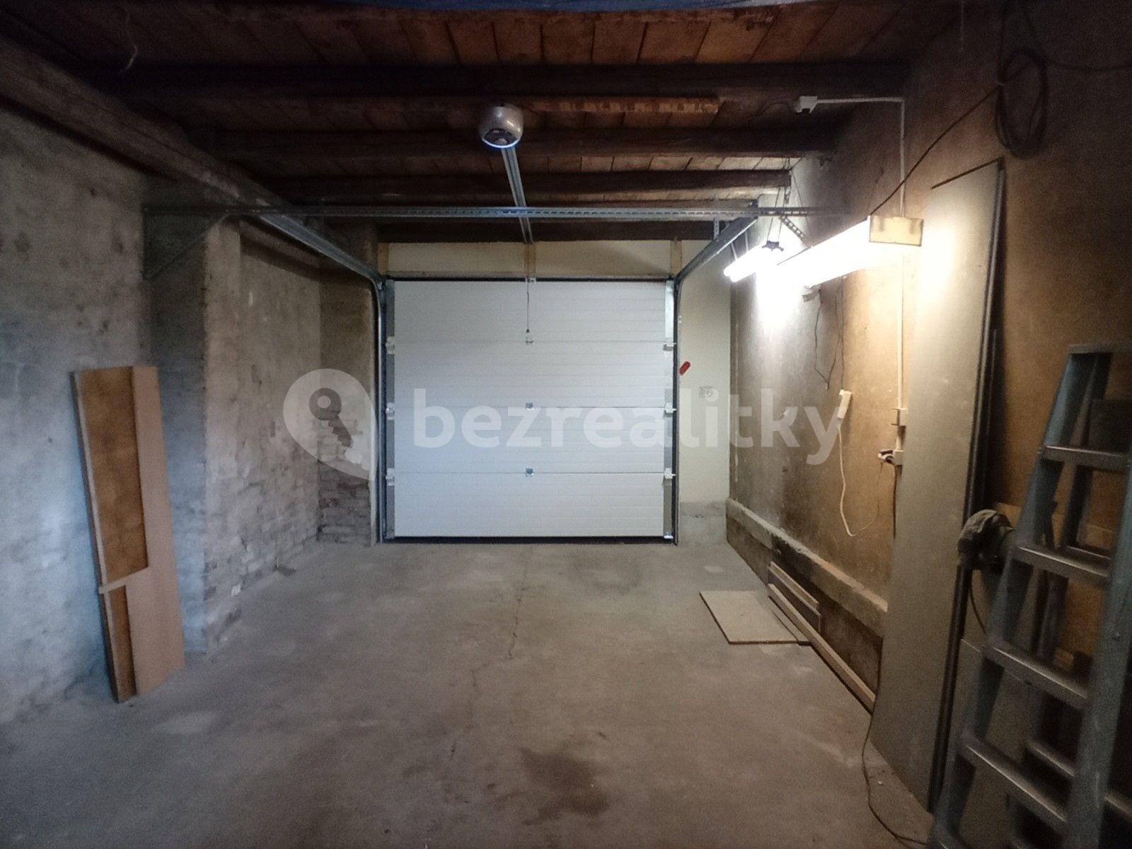 Prodej domu 193 m², pozemek 642 m², K Nedvězí, Praha, Praha